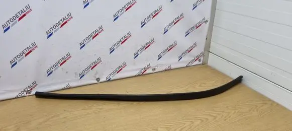BMW 2 F45 Engine compartment rubber 7300515