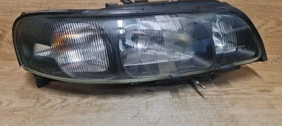 Volvo S60 Headlight/headlamp 8693578 89007860