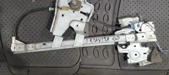 Skoda Octavia Mk1 (1U) Sliding door window regulator with motor 1u4839402
