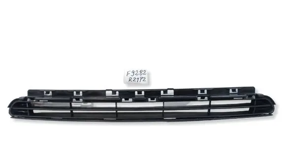 Citroen C5 Front bumper upper radiator grill 9682331677