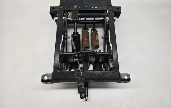 Toyota Land Cruiser (J200) Seat frame