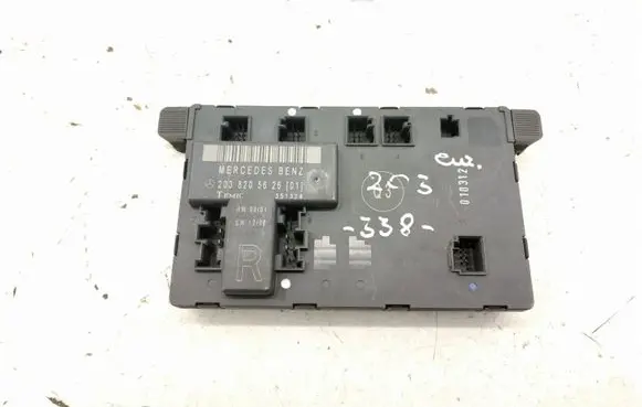 Mercedes-Benz C W203 Door control unit/module A2038205626 2038205626