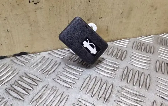 Honda Civic Engine bonnet (hood) release handle