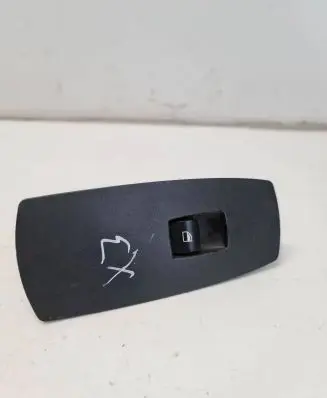 BMW X3 E83 Electric window control switch 3403859