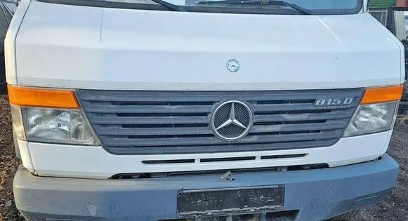 Mercedes-Benz Vario Radiator support slam panel brak