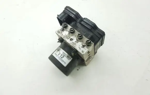 Hyundai i40 ABS Pump 589203Z910