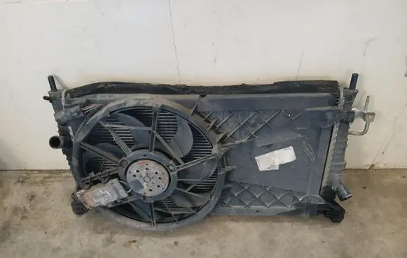 Ford Focus Radiator set 