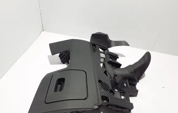 Audi Q8 Panel trim 4M8880301B