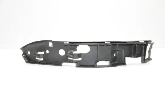 Volkswagen Touareg I Front bumper mounting bracket 7l6807184c