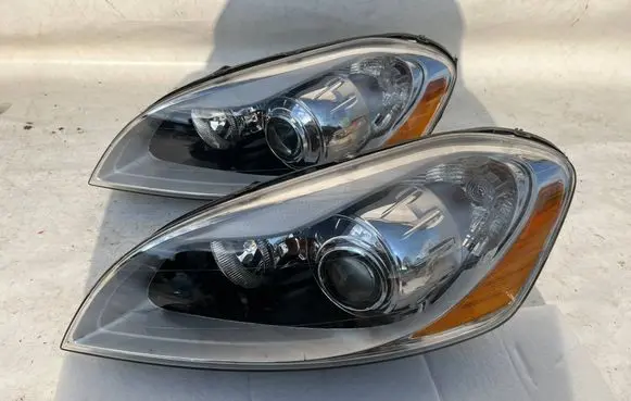 Volvo XC60 Headlight/headlamp 30763135