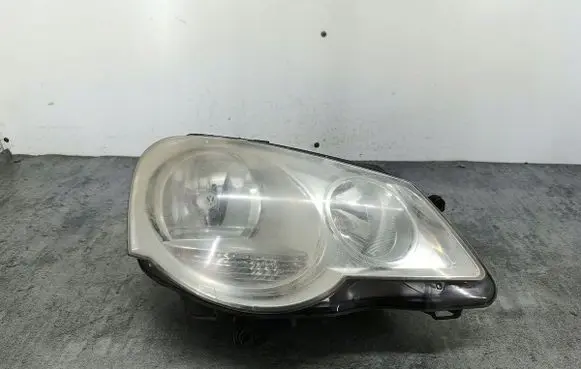 Volkswagen Polo IV 9N3 Headlight/headlamp