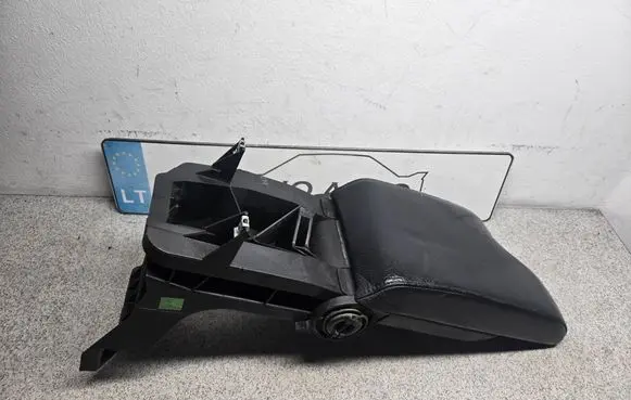 BMW 3 E46 Armrest 51168213678