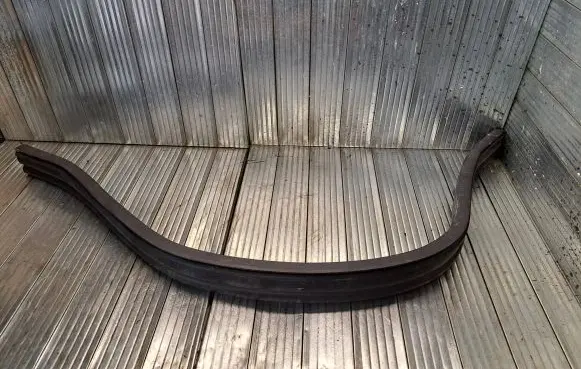 Mercedes-Benz GLE AMG (W166 - C292) Engine compartment rubber A1668870098 1668870098