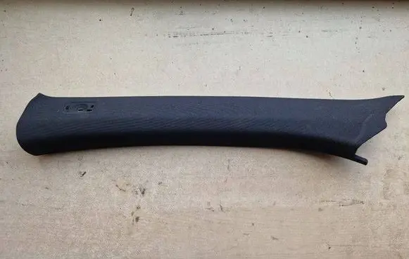 Mercedes-Benz E C207 W207 (A) pillar trim