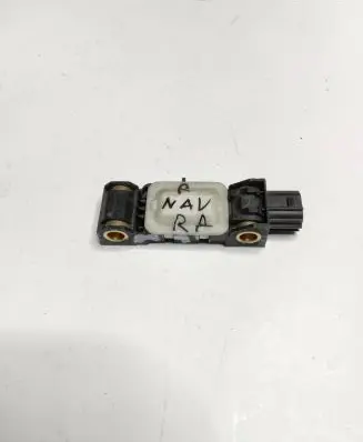 Nissan Navara D40 Airbag deployment crash/impact sensor 98830AY00A 103238 0285003019