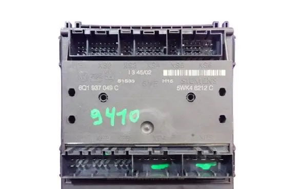 Volkswagen Polo Fuse box set 6Q1937049C