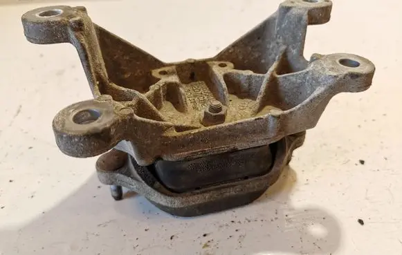 Gearbox mount