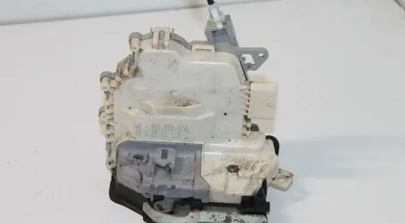 Audi A4 S4 B8 8K Rear door lock 8K0839016