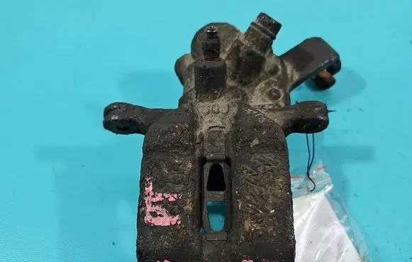 Suzuki SX4 Rear brake caliper IMPRK1524490
