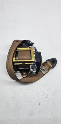 BMW 7 E65 E66 Front seatbelt 561078501 010L000