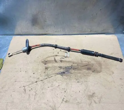Audi A8 S8 D2 4D Gear shift cable linkage 1621047R62