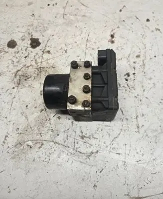 Volkswagen Golf III ABS Pump 3A0907379D