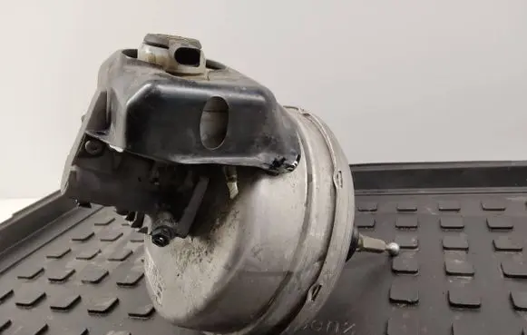 Audi A6 S6 C7 4G Brake booster 4G1612103G