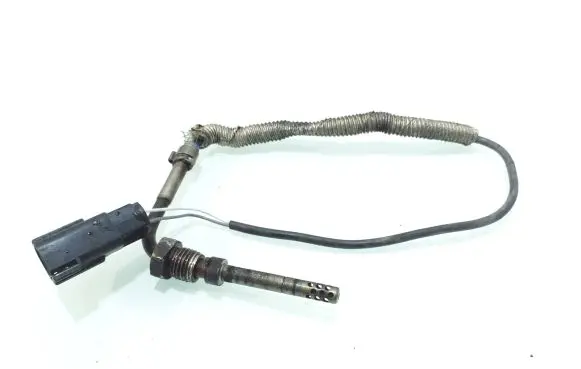 Volvo V70 Exhaust gas temperature sensor 30713642