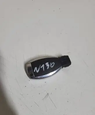 Mercedes-Benz S W222 Ignition key/card 