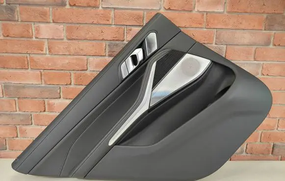 BMW X7 G07 Coupe rear side trim panel 9474217