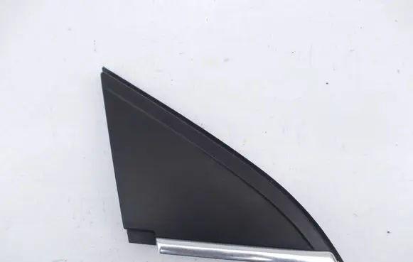 Ford Kuga I Fender end trim 8V41S16004