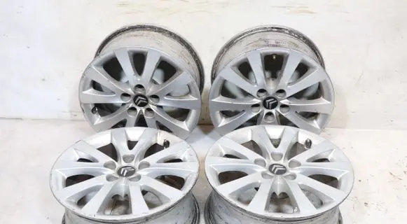 R16 alloy rim