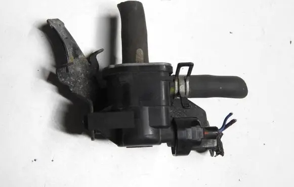 Toyota Urban Cruiser (XP110) Vacuum valve 90910-12278 1362007060