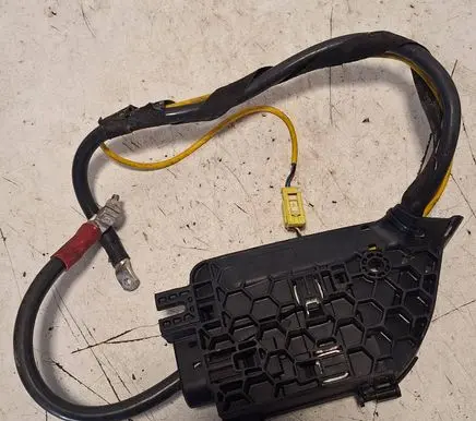 Audi A6 S6 C6 4F Positive cable (battery) 4F0971812A K94F812A