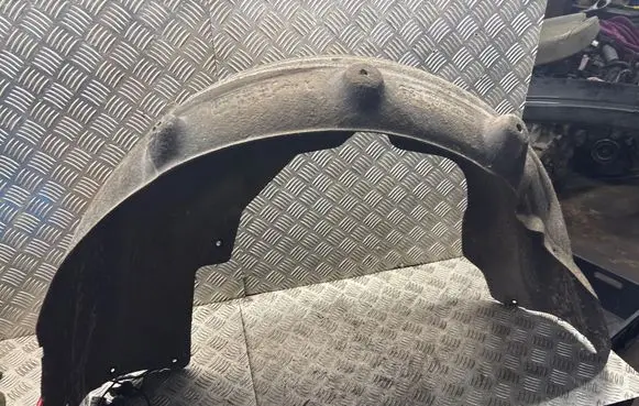BMW 5 G30 G31 G38 Rear arch fender liner splash guards 7441181