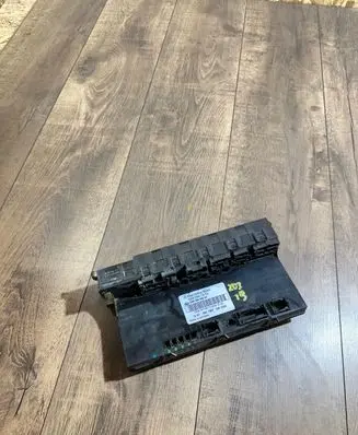 Mercedes-Benz C W203 SAM control unit 2095451501