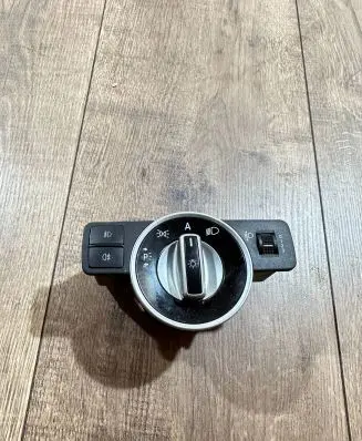 Mercedes-Benz E C207 W207 Light switch A2129057200 10021629