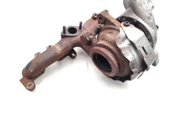 Volkswagen Golf VI Turbo 03L253016T