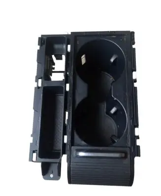 Volkswagen PASSAT B8 Cup holder 3G0862531