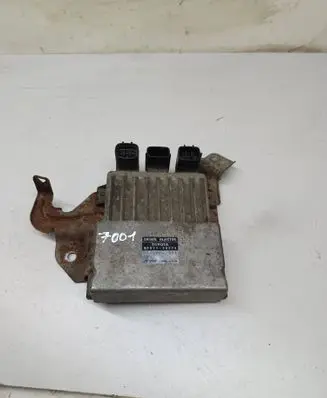 Toyota Avensis T250 Fuel injection control unit/module 8987120070 1310001371