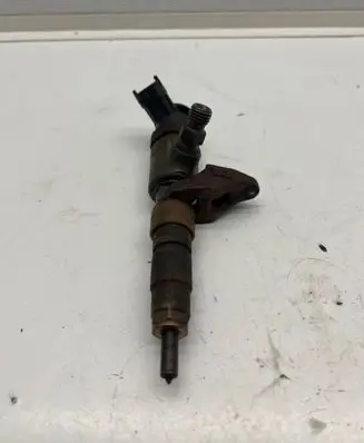 Peugeot 508 Fuel injector 0445110566 08512
