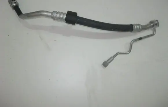 Audi A4 S4 B9 Air conditioning (A/C) pipe/hose 8W1816740F