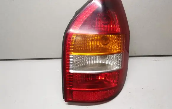 Opel Zafira A Rear/tail lights