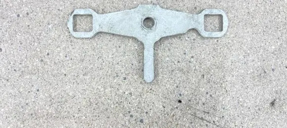 BMW M6 Fuel Injector clamp holder 7599878 13647599878