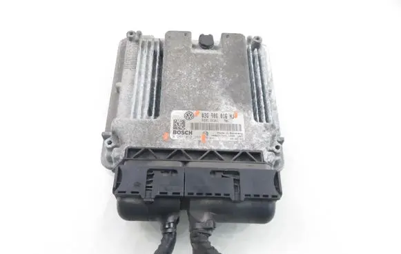 Volkswagen Golf V Engine control unit/module 0281012253 03G906016HJ