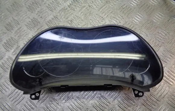 Toyota Avensis T250 Tachometer 83800-05531