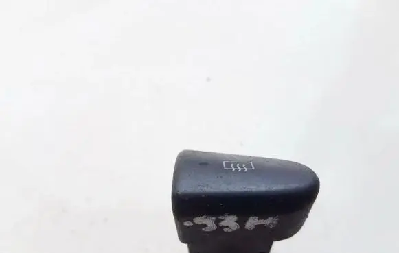 Windscreen/window heater switch