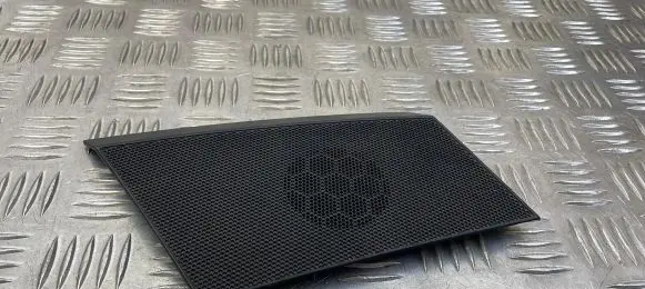 Side speaker trim/cover