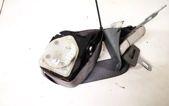 Chrysler Town & Country IV Front seatbelt p1ck271d5aa