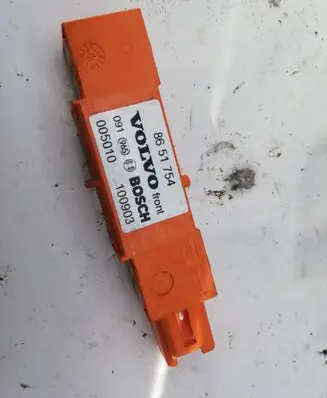 Volvo XC90 Airbag deployment crash/impact sensor 8651754 005010100903